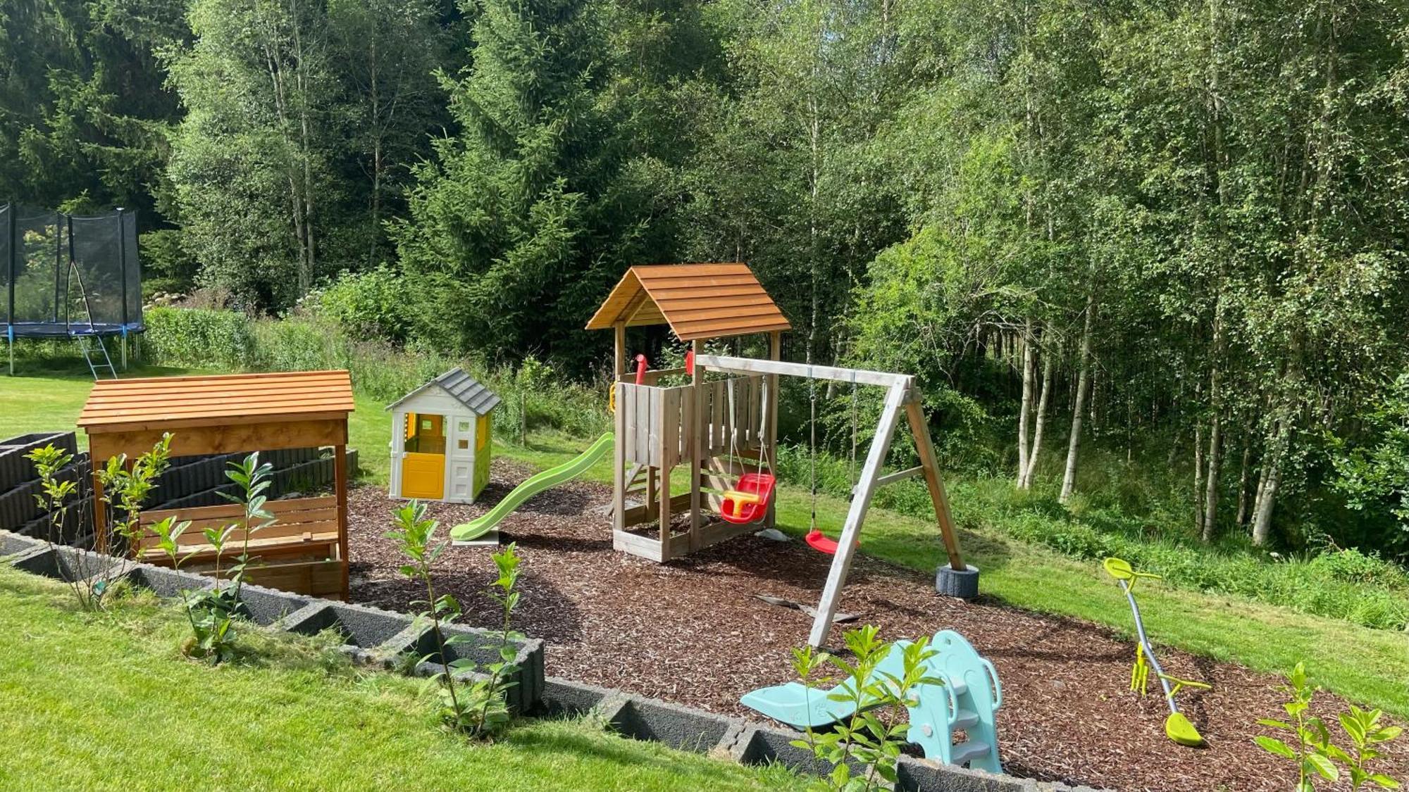 Urlaub Am Schwarzbach Mit Sauna Und Whirlpool Haus Felix Kuchelscheid Exterior photo